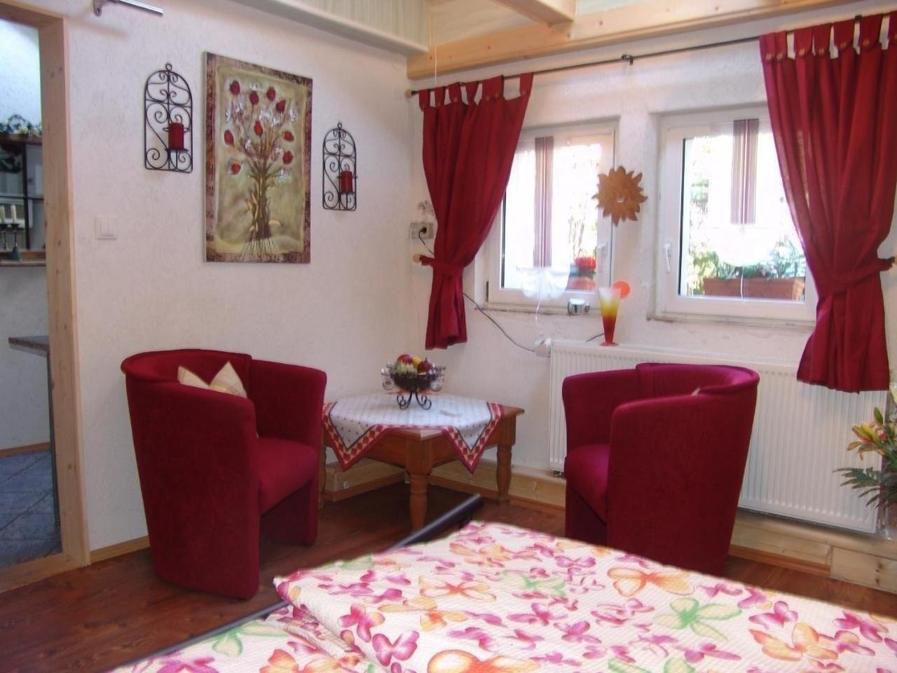 Wohnung In Luebbenauspreewald Mit Garten, Terrasse Und Grill Екстер'єр фото