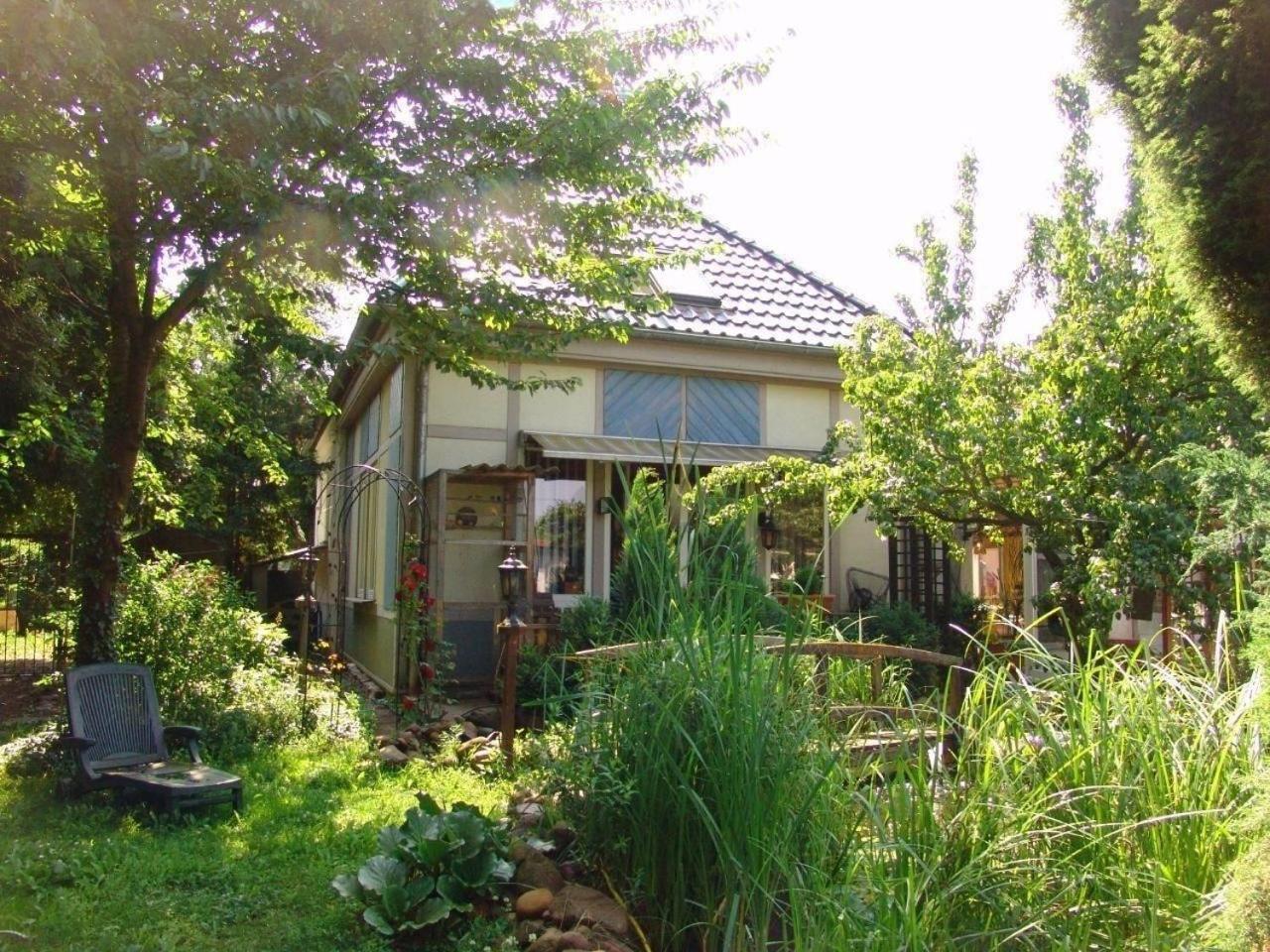 Wohnung In Luebbenauspreewald Mit Garten, Terrasse Und Grill Екстер'єр фото